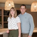 Helen & Simon Knox - Lewis Knox