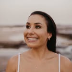 Natalia | Prenatal & Postpartum Yoga