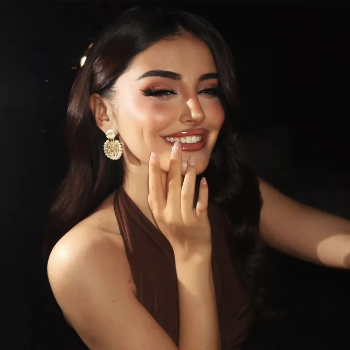 Manal Hamza | منال حمزه