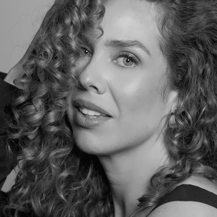 Alana Avendaño Makeup Artist