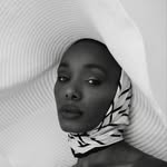 CLAUDYA MOREIRA©️