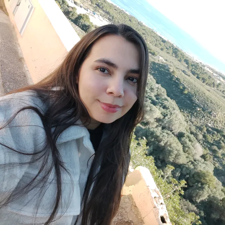 Alexandra Reyes