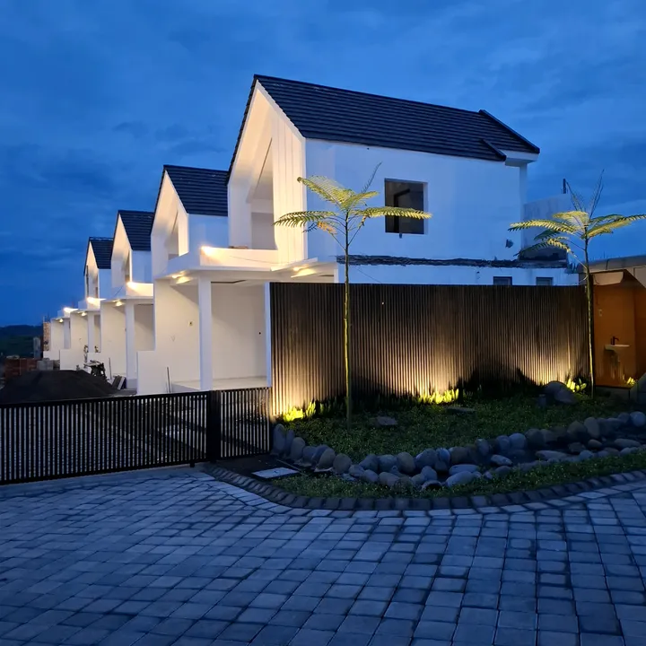 Tiang Property