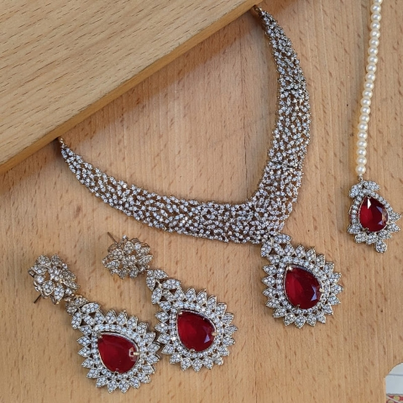 Beautiful jewellery by Aroosa