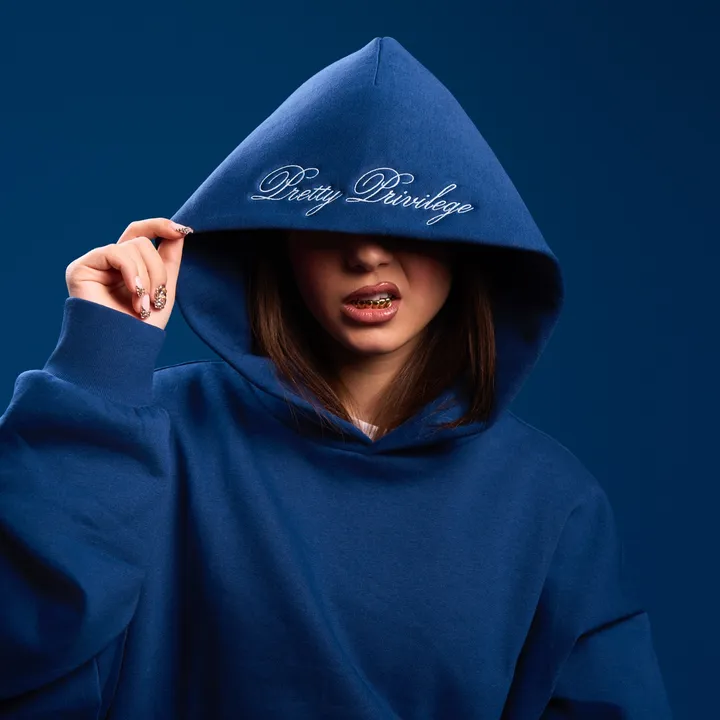 𝐙𝐀𝐇𝐈𝐃𝐄