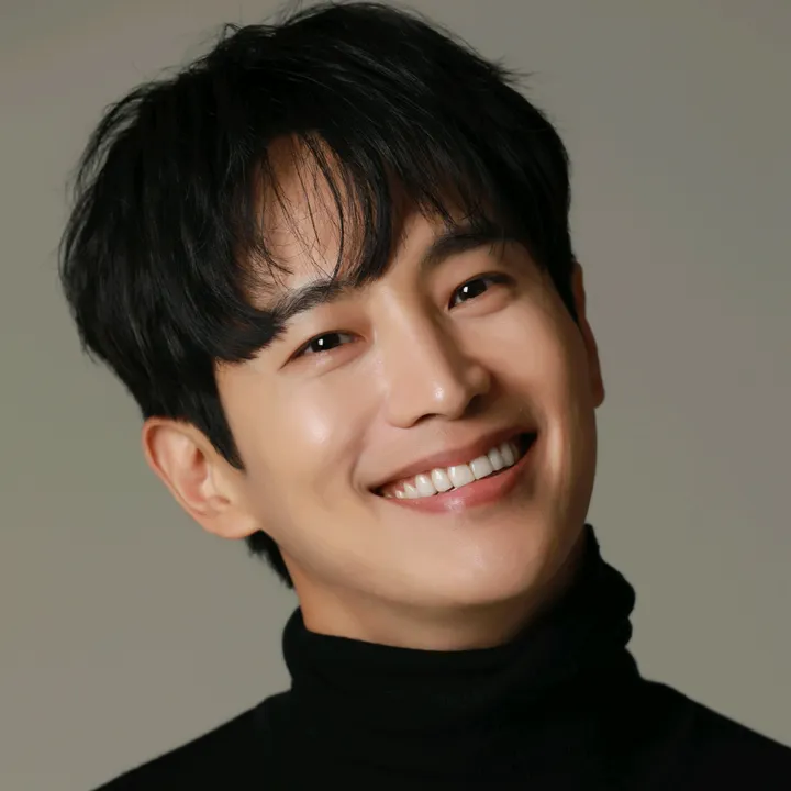 10/8🎖100d최웅俳優🐯Choi.W🎖