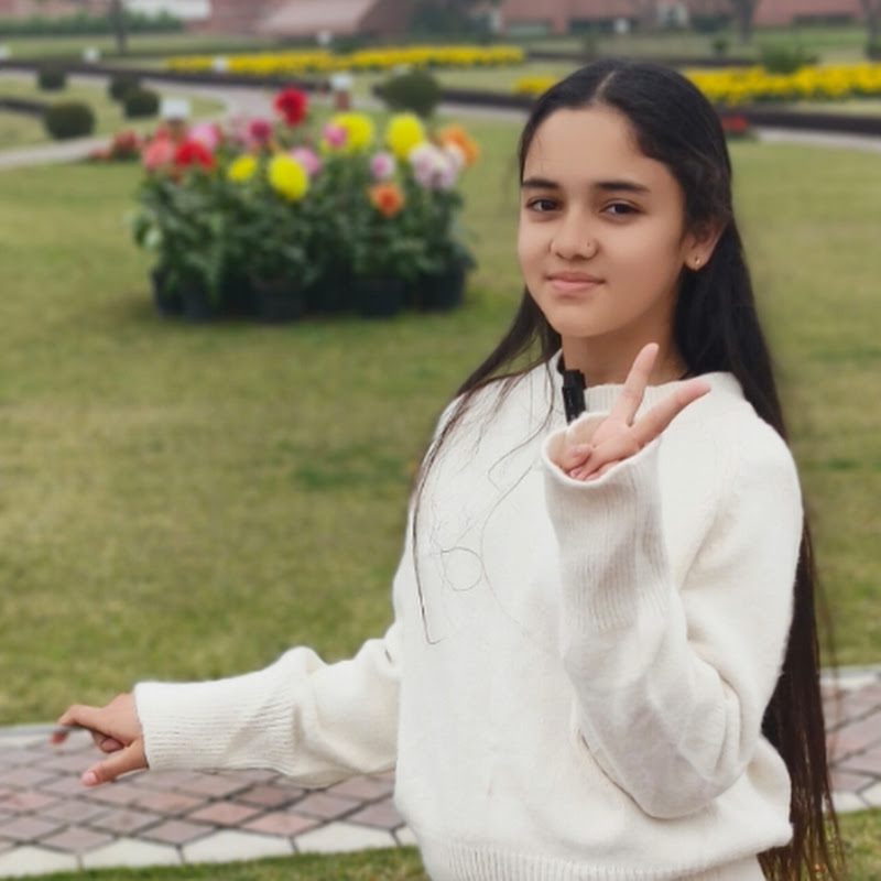 Shreya Dhami Vlogs (Pithoragarh)
