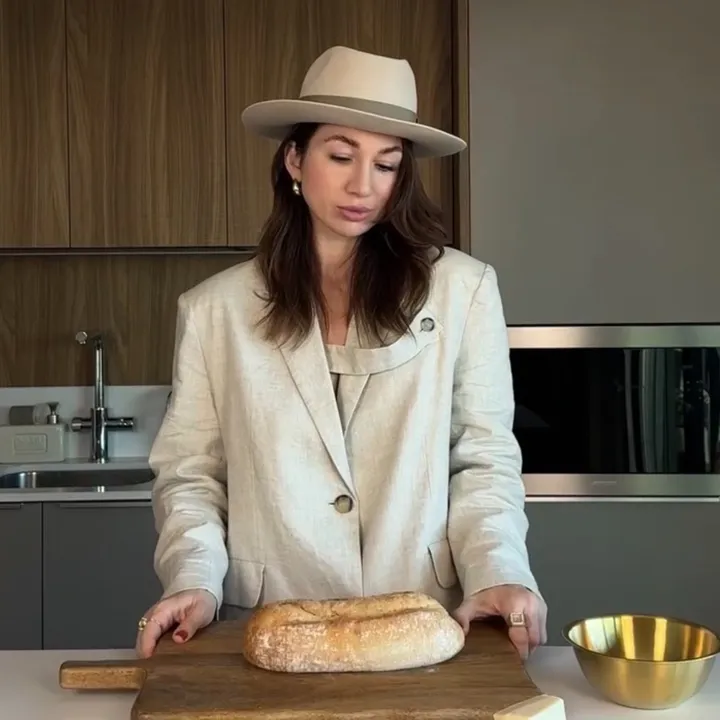 ASMR cooking & fashion lover