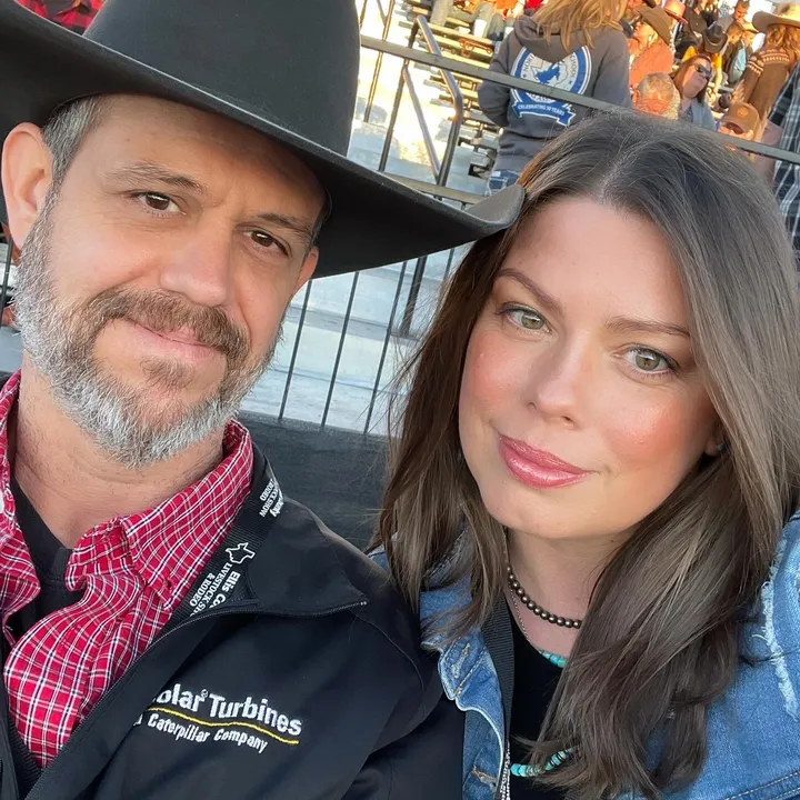 𝙲𝚊𝚝 𝙼𝚌𝙳𝚘𝚠𝚎𝚕𝚕