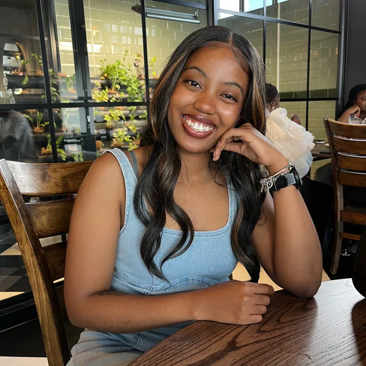 Tshegofatso • Tech & Lifestyle