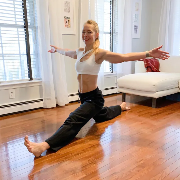 Elena || Yoga + Fitness