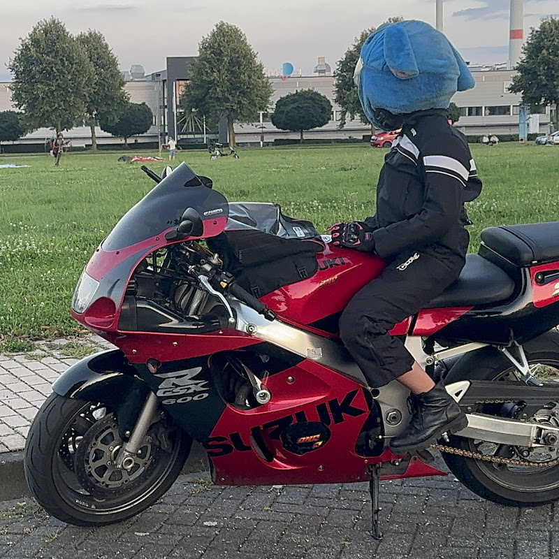 KwatshMoto