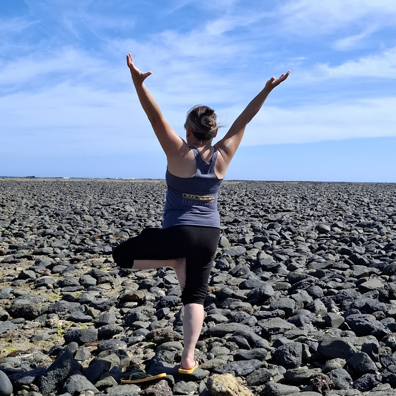 Mad Yogi Aileen