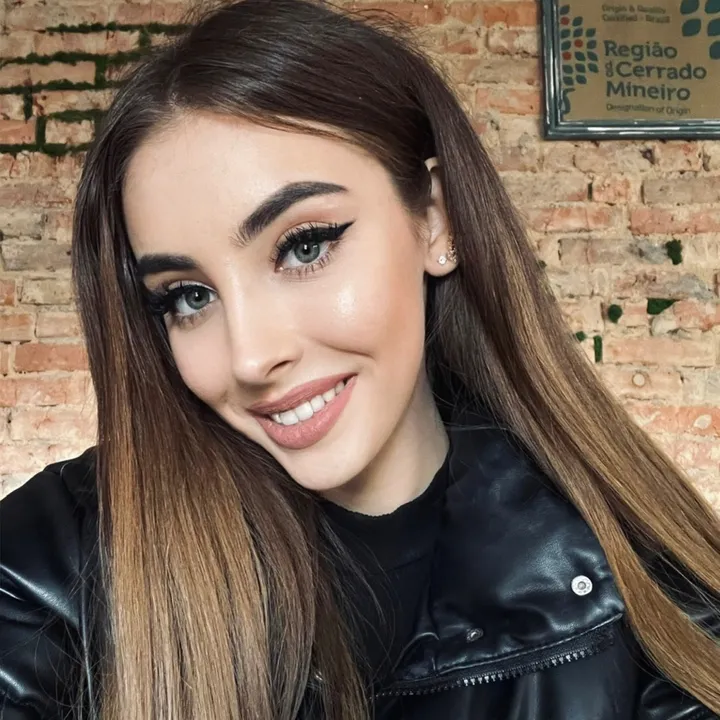 КЕСЛЕР КСЕНИЯ