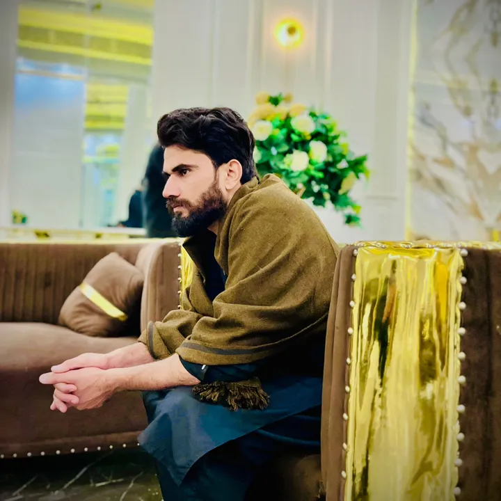 Zain 😉hu yar 🥺