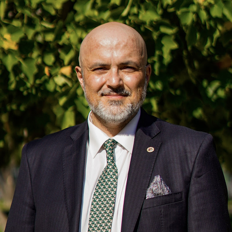 PhD Gustavo Balmaceda Hoyos
