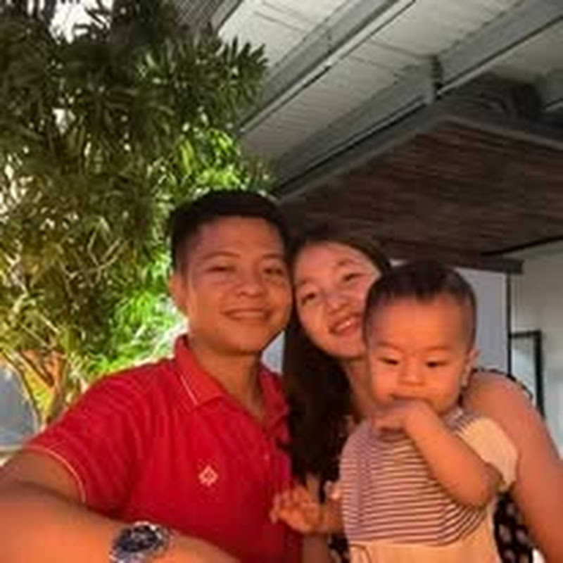 Phung An Family