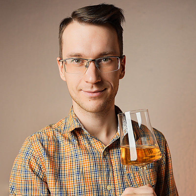 Garry The Sommelier