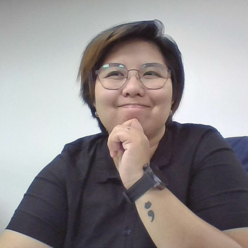 Val's World - Your Digital Tita