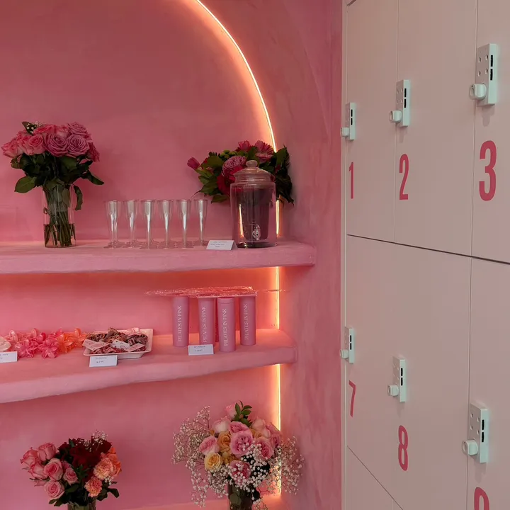 Pilates In Pink Studio