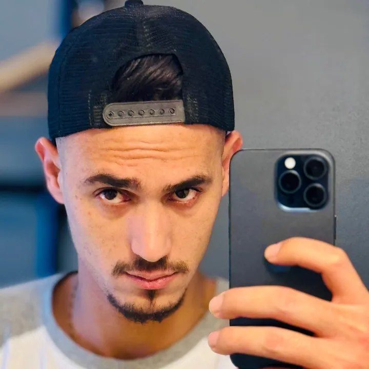 Husam.albayouk🇵🇸👋🏻🦅