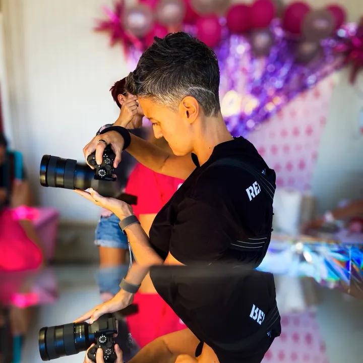 Raquel-Filmmaker & Petrolhead