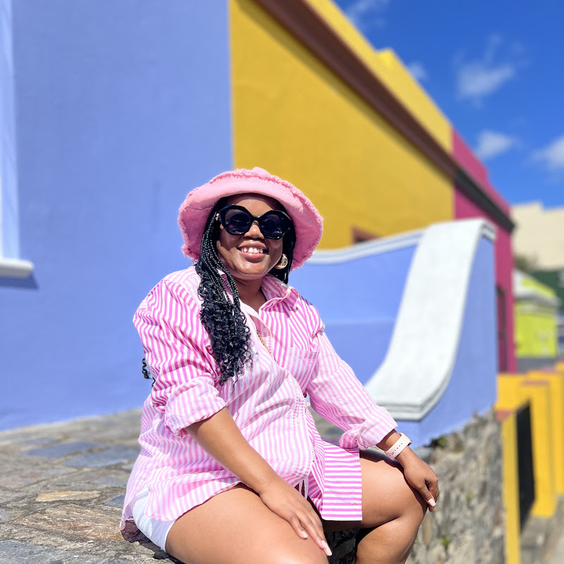 Busi Mhlongo