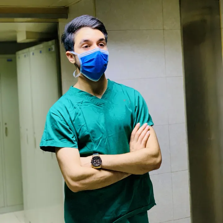 Dr. AWAIS KHAN