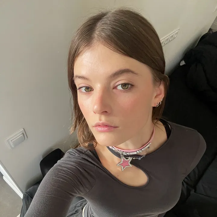 Tani 🧛🏻‍♀️