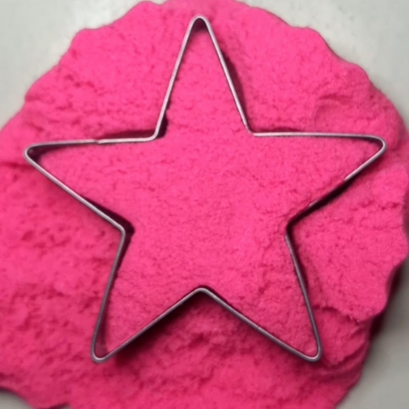 Petals Sand Pour ASMR