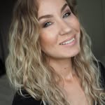 .MARI ANNIINA.