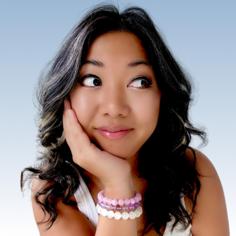 Mai Abundant Expat | Canada → Vietnam