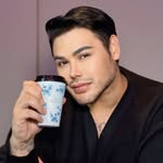 INDONESIAN FASHION DESIGNER