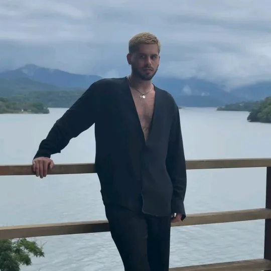 Zé Felipe fz
