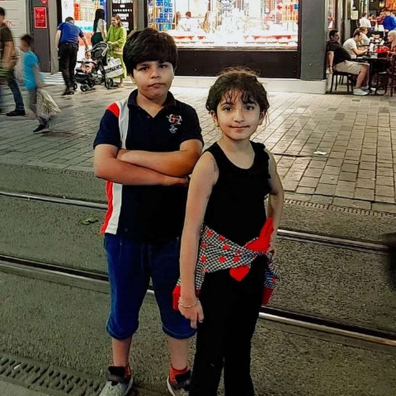Pakistani Mom in Turkey Vlogs 