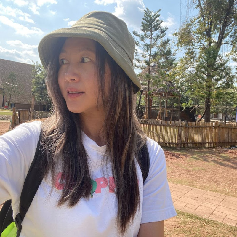 Lyndi 玩什麼