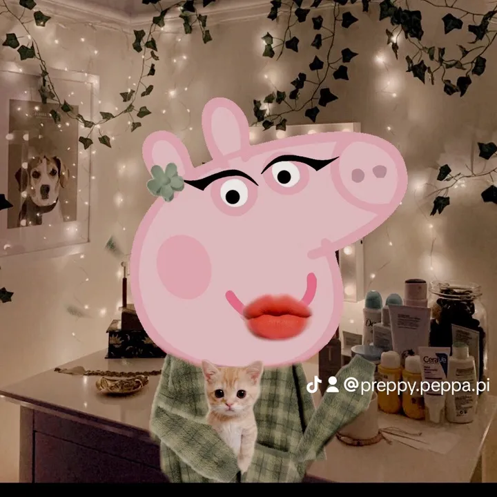 ~Preppy Peppa pig~🎧🧸🧋🛍
