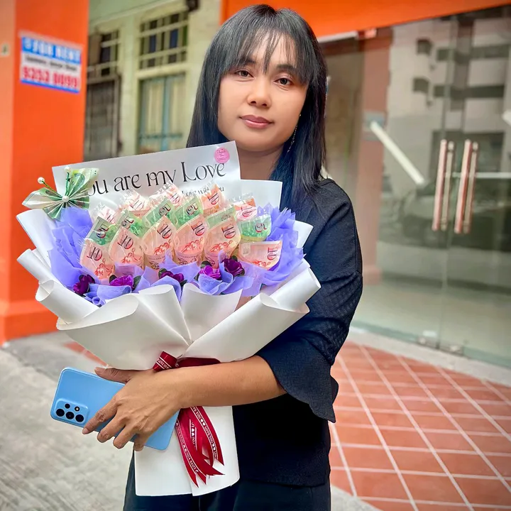 ༺•°🦅 နွေနု(ကယားသူ)🦅•°༺