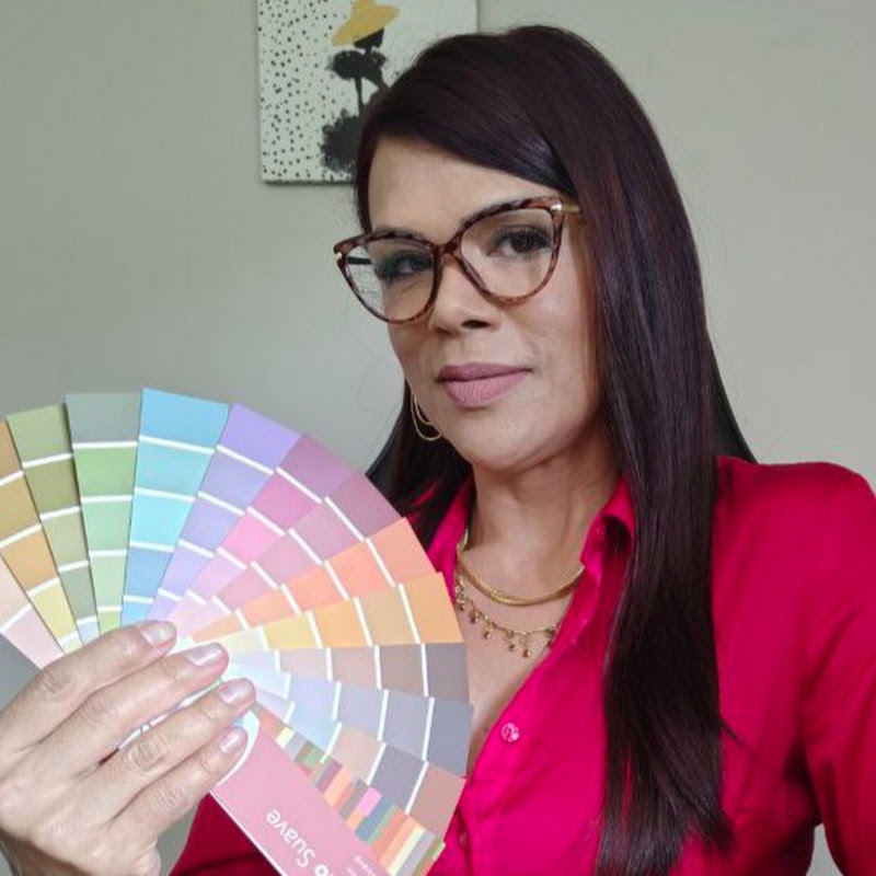 O GUARDA ROUPA ELEGANTE
