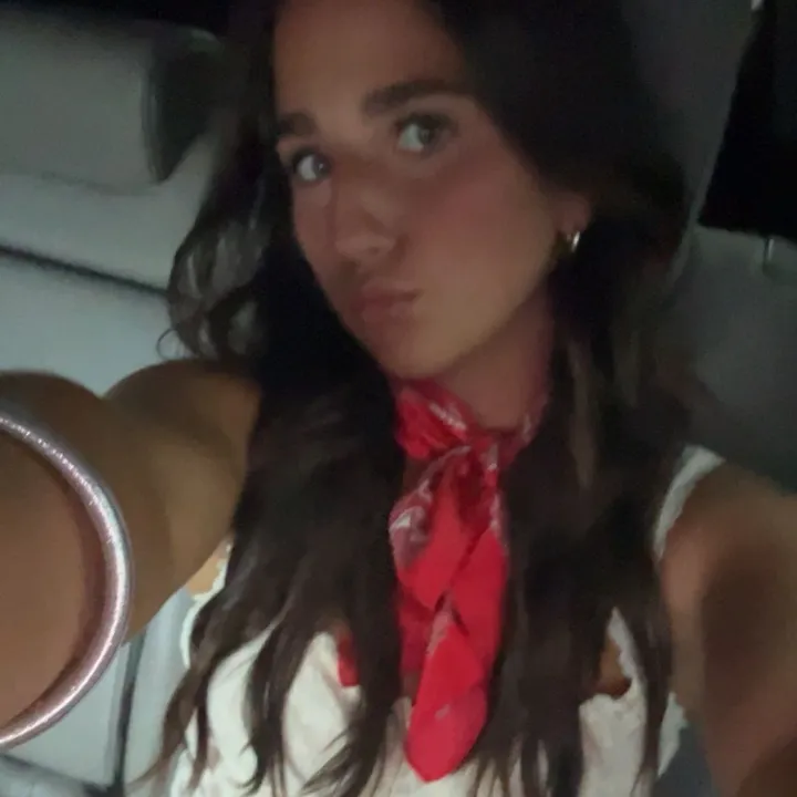 Cam