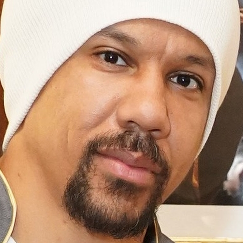 TAKASHI "Mega man nenkin jukyū-sha"