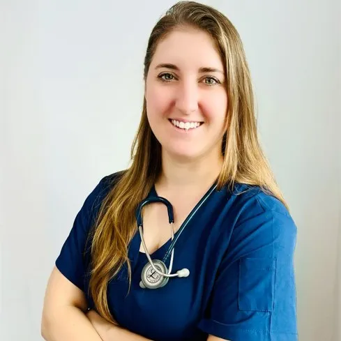 Dr_Noemie_Exotics_Vet