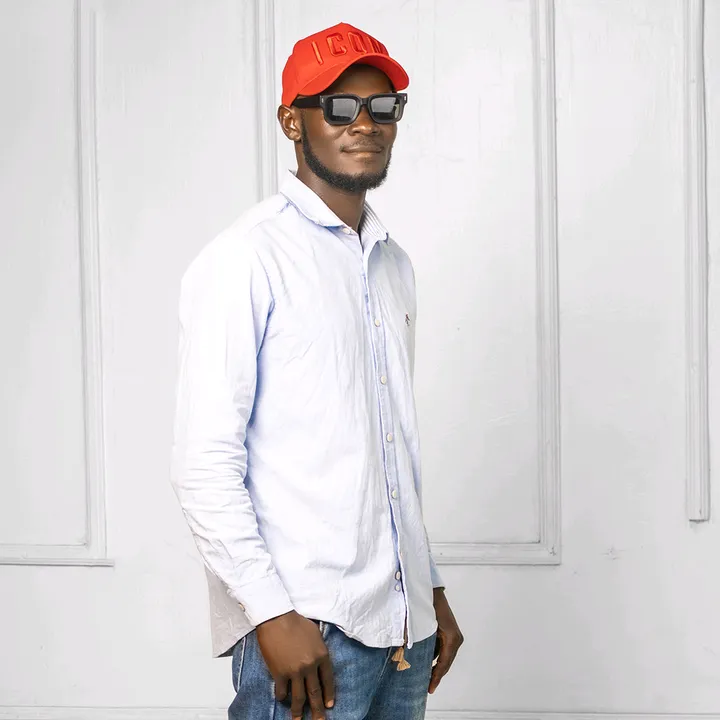 Ferdinand Roberts Official