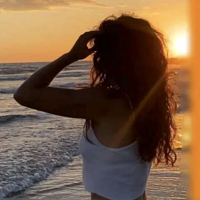 ᗰᗩᖇIᑎᗩ 🌞