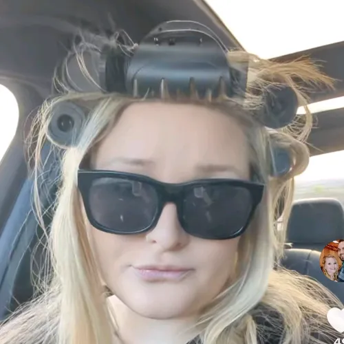 MEG MICHELE 🐦
