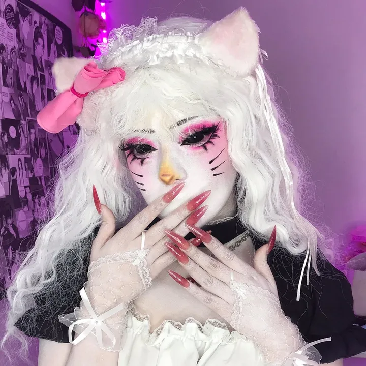 antito ฅ^•ﻌ•^ฅ