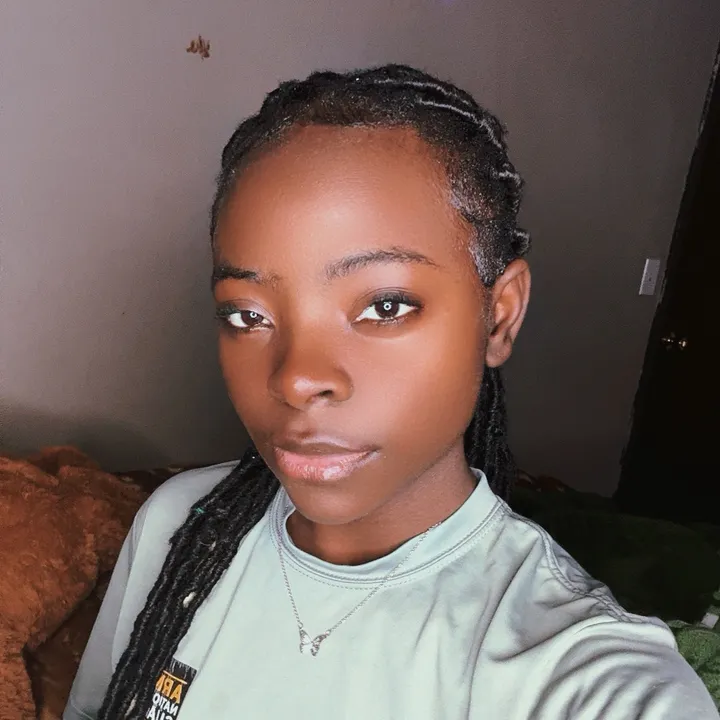 Victoria | content creator🎀