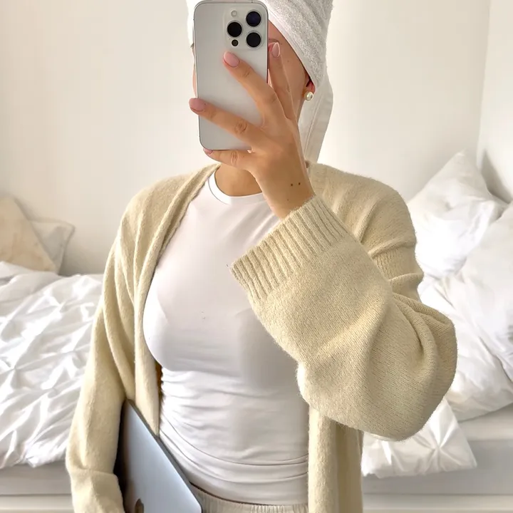 𝗦𝗢𝗣𝗛𝗜𝗔