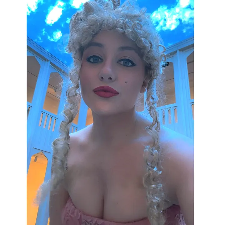 Ella Bardo | Carmel Spa