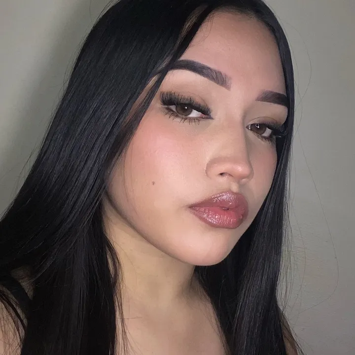 Vicky🖤